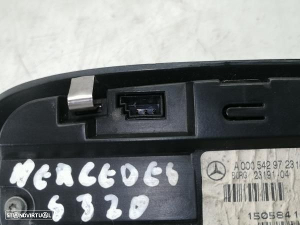 Display Mercedes-Benz S-Class (W220) - 3