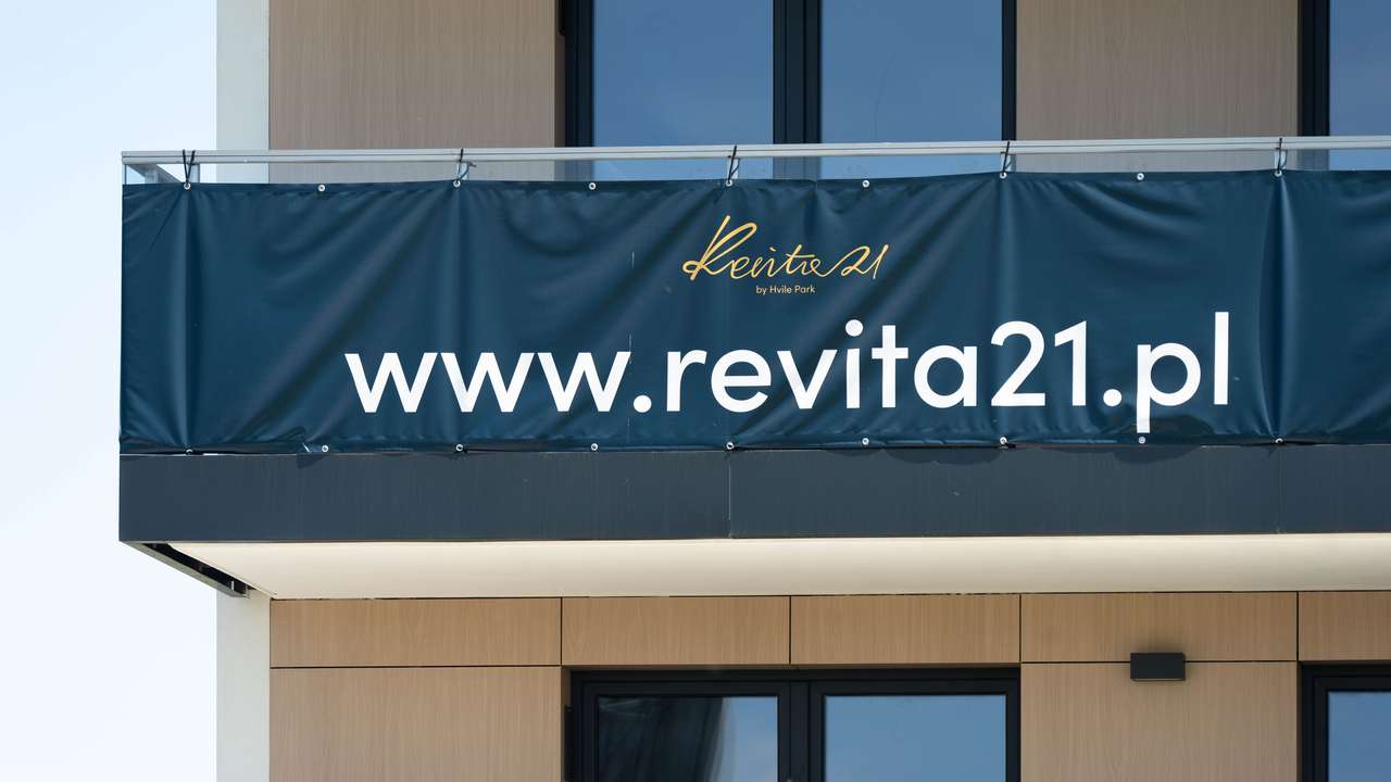 Logo: HVILE PARK I  SPÓŁKA Z O.O.