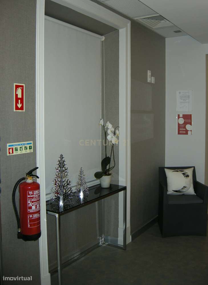 Prédio reabilitado no Centro histórico de Oeiras-19