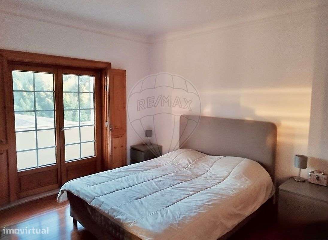 Moradia T4 para venda-27