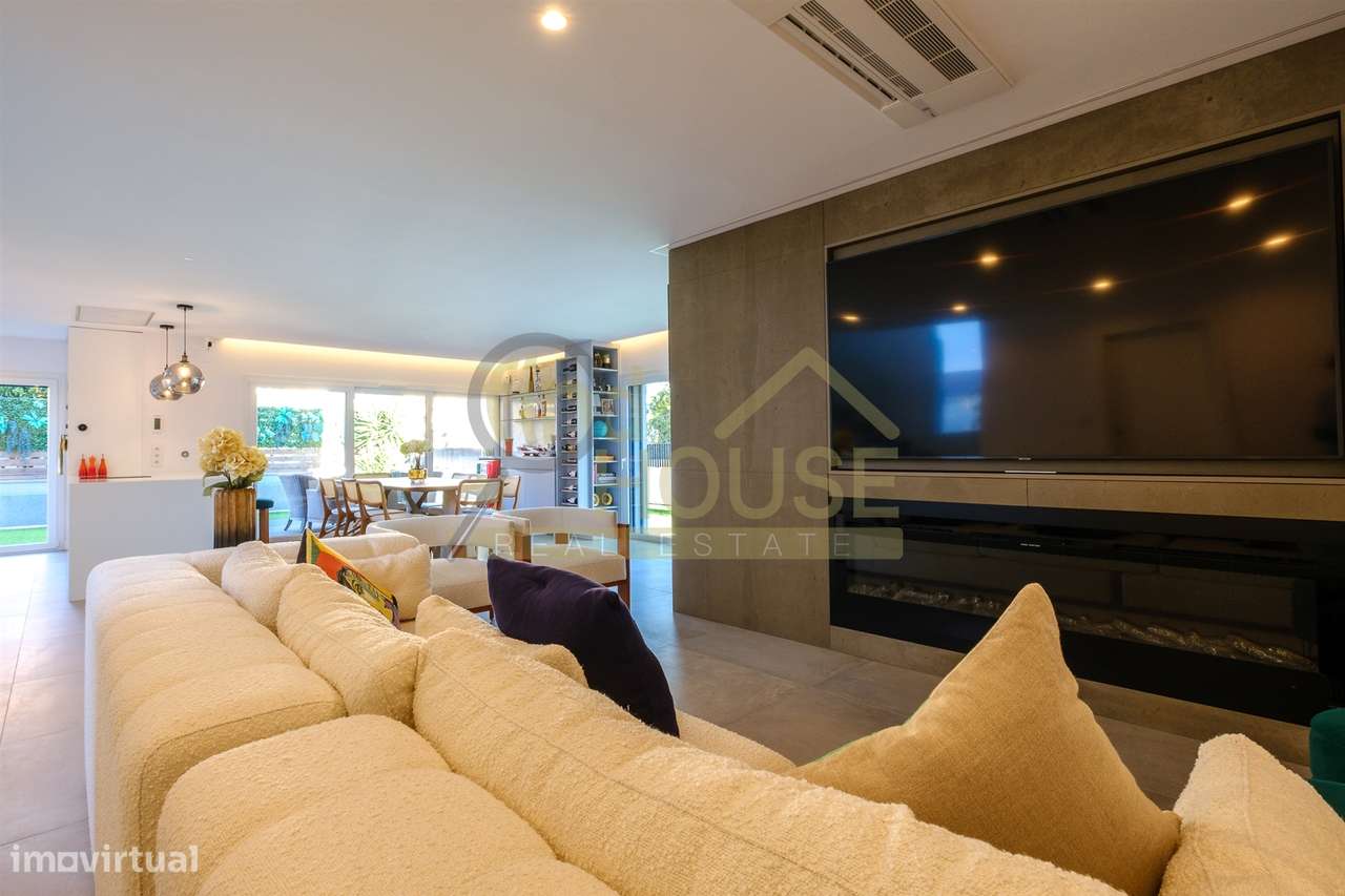 Moradia Isolada V3 com piscina junto à Herdade da Aroeira-7