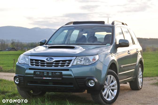 Subaru Forester 2.0 i Exclusive - 33