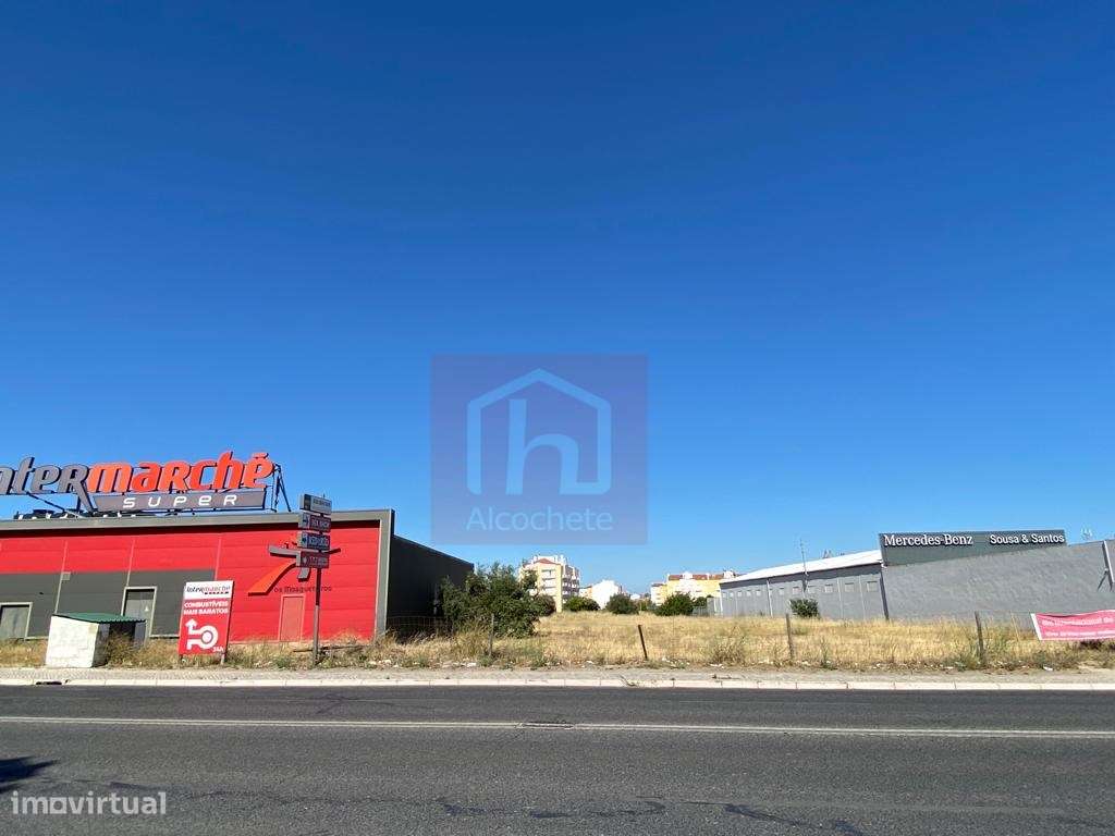 Terreno Misto situado no centro do Montijo com 6400 m2 - Grande imagem: 5/10