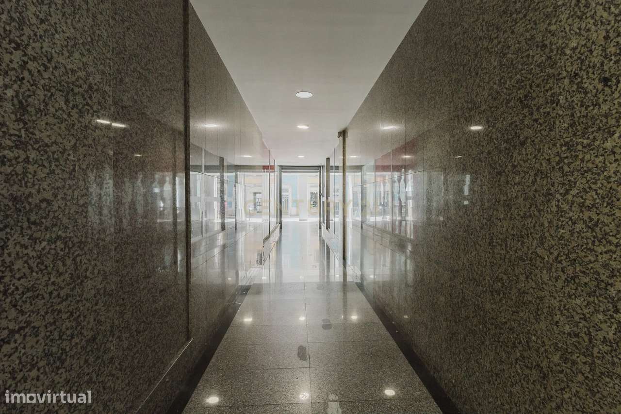 Loja Espaçosa em Bragança - Oportunidade Única - Grande imagem: 3/14