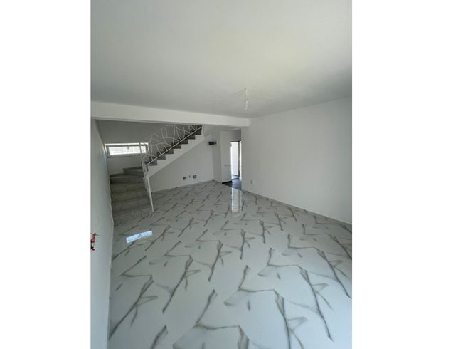 Casa tip triplex, toate utilitatile, mansarda, Comision 0-2