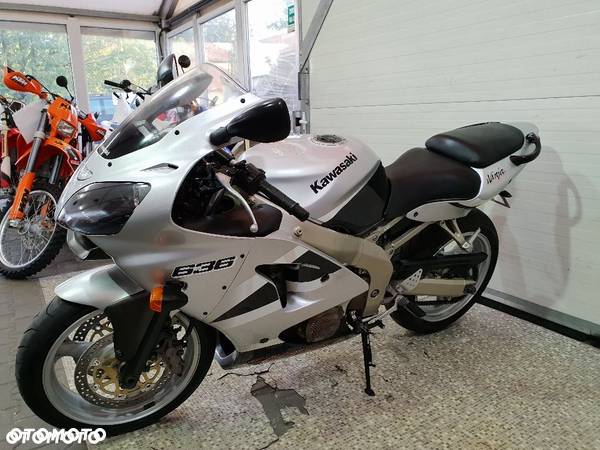 Kawasaki ZXR - 6