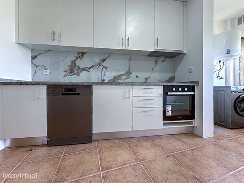 Apartamento T2 em São João de Ver-9