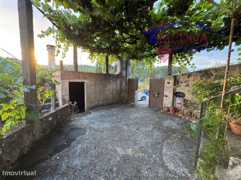 Casa de habitação com terreno - Grande imagem: 4/60