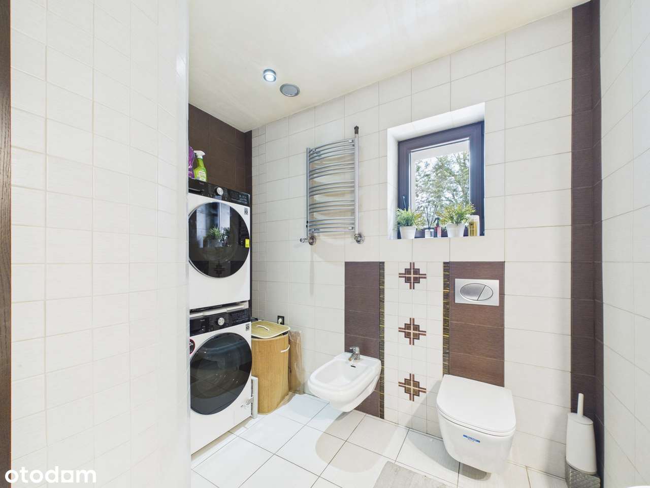 Piękny APARTAMENT 3- Pokojowy 88m2 , Sosnowiec SIELEC-13