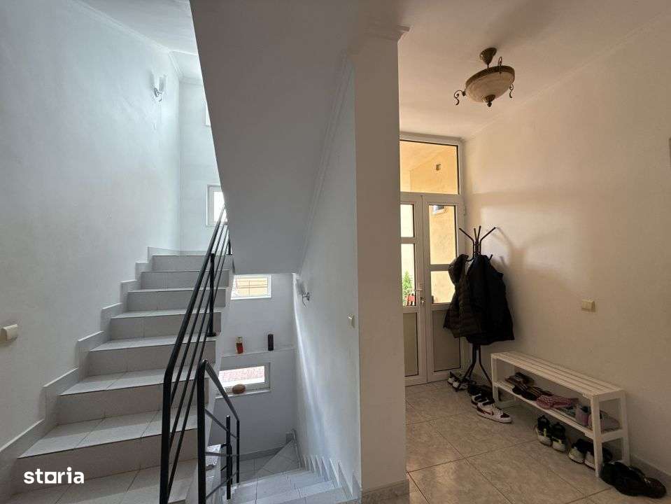 PIPERA VILA DE INCHIRIAT - Imagine principală: 5/14