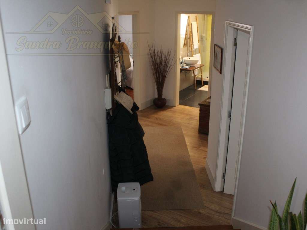 Apartamento T2 com garagem a 10min da praia-20