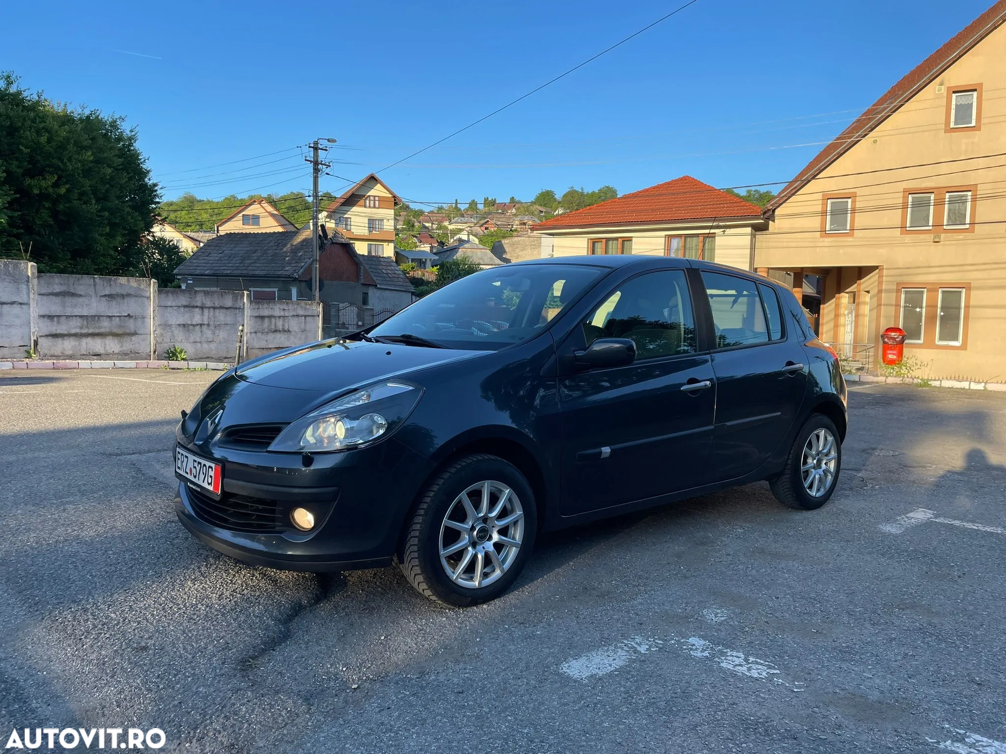 Renault Clio - 13