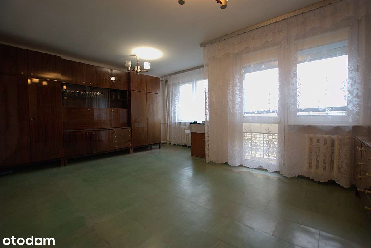 2 pokoje, 3 piętro, dwustronne, osobna kuchnia, ul. Lecha-2