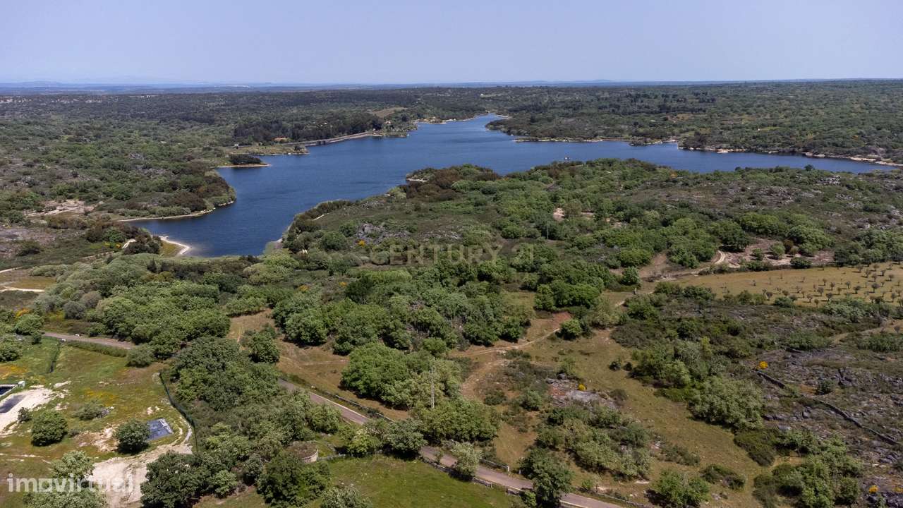Herdade com 63 Hectares junto à Barragem de Póvoa e Meadas, Castelo de - Grande imagem: 2/41