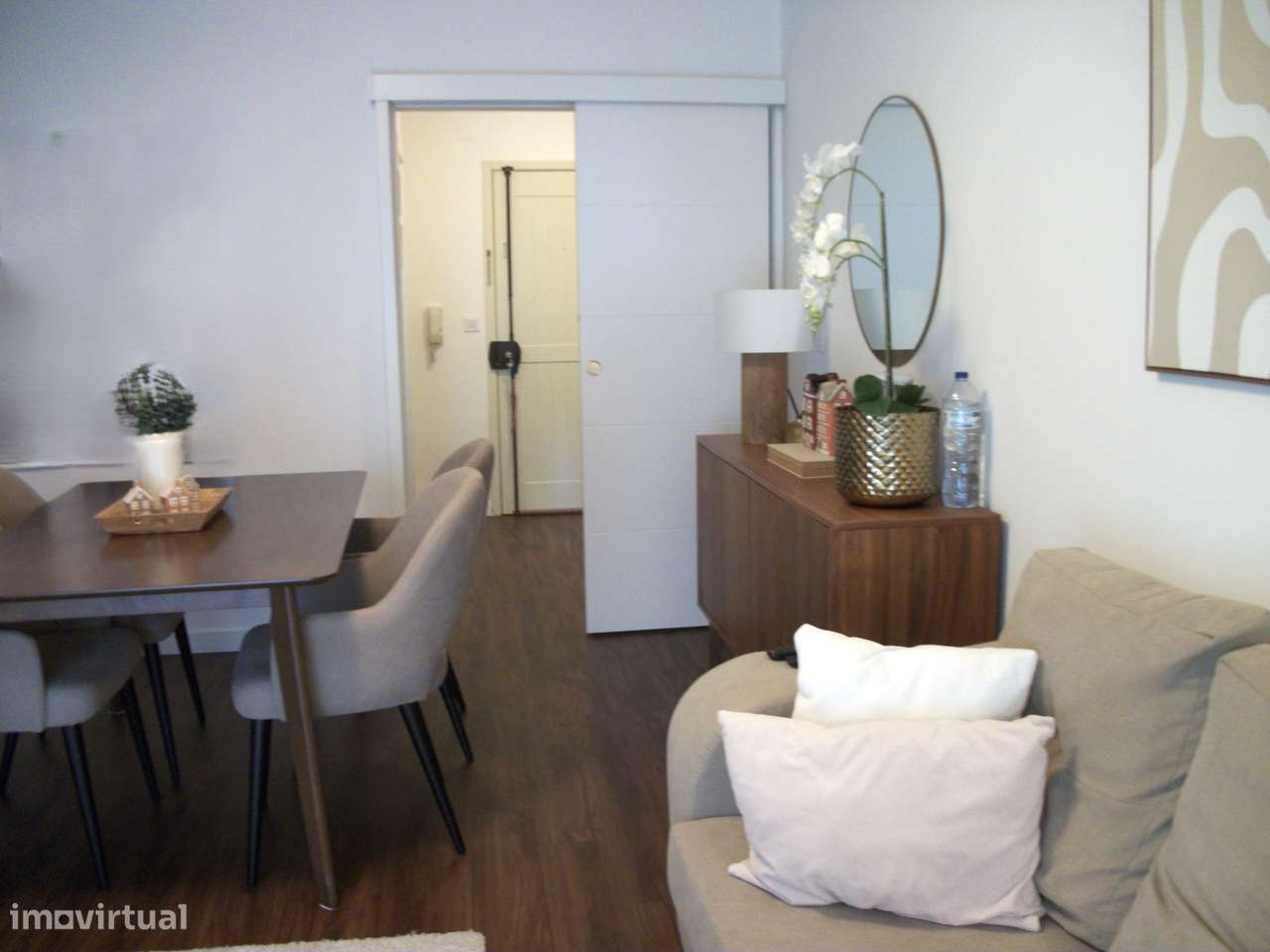 Agradável apartamento T3 remodelado no Algueirão - Grande imagem: 2/29