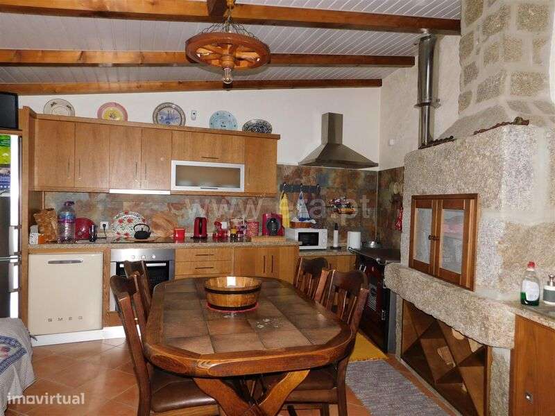 Moradia Isolada T3 / Gouveia, São Paio - Grande imagem: 3/20