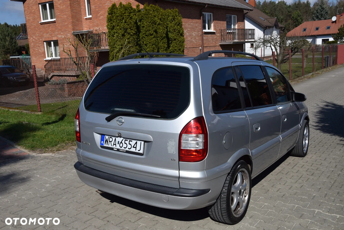 Opel Zafira 1.8 16V Elegance - 5