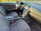 Toyota Avensis 1.8 Sol plus NAVI - 15