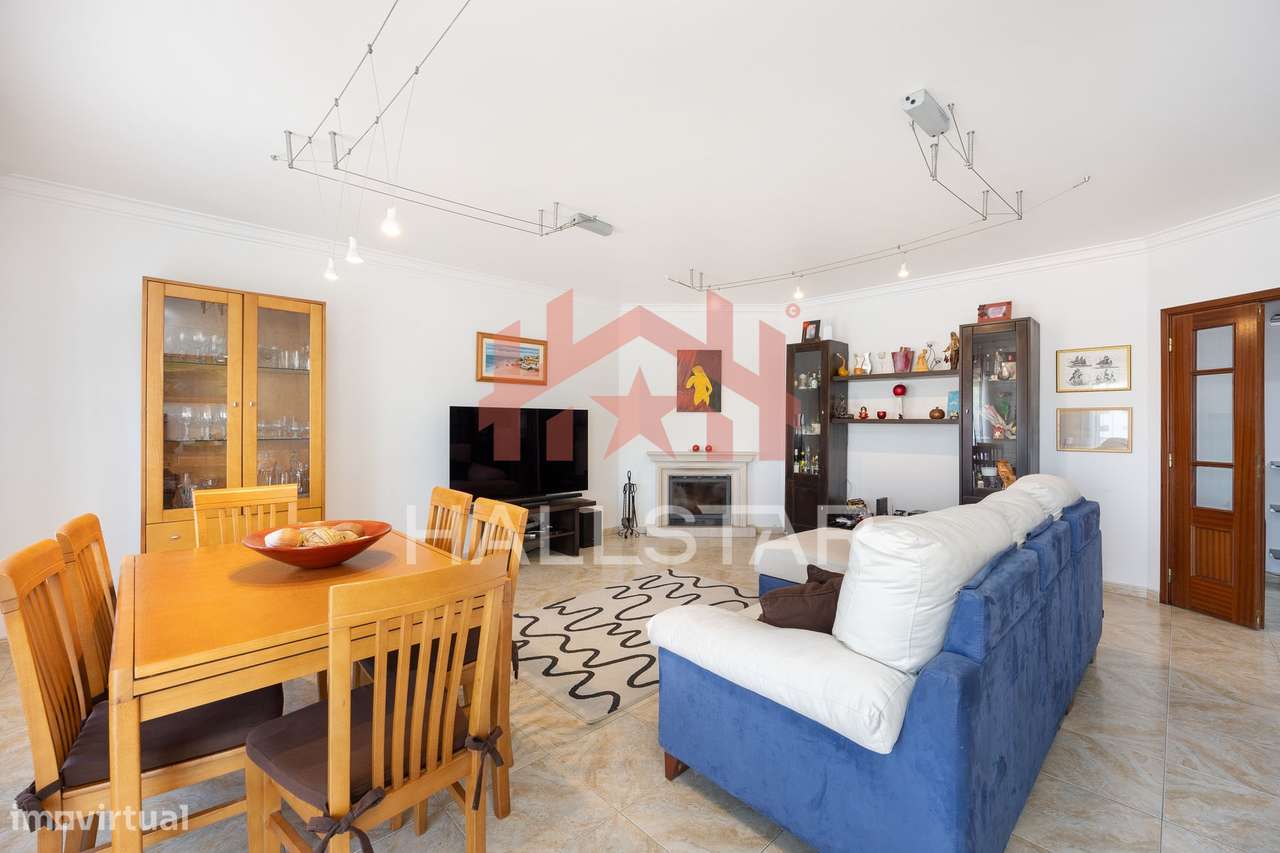 Apartamento T3 Duplex / Garagem Fechada / Marinha Grande - Grande imagem: 4/57