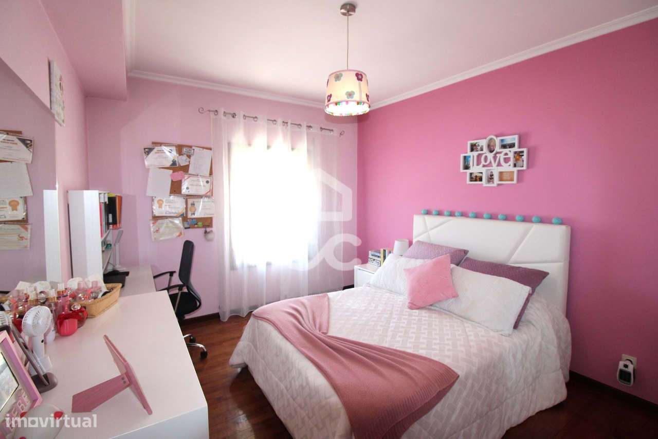 Apartamento T3, com 143m2 a dois minutos do centro da cidade, com duas - Grande imagem: 5/19