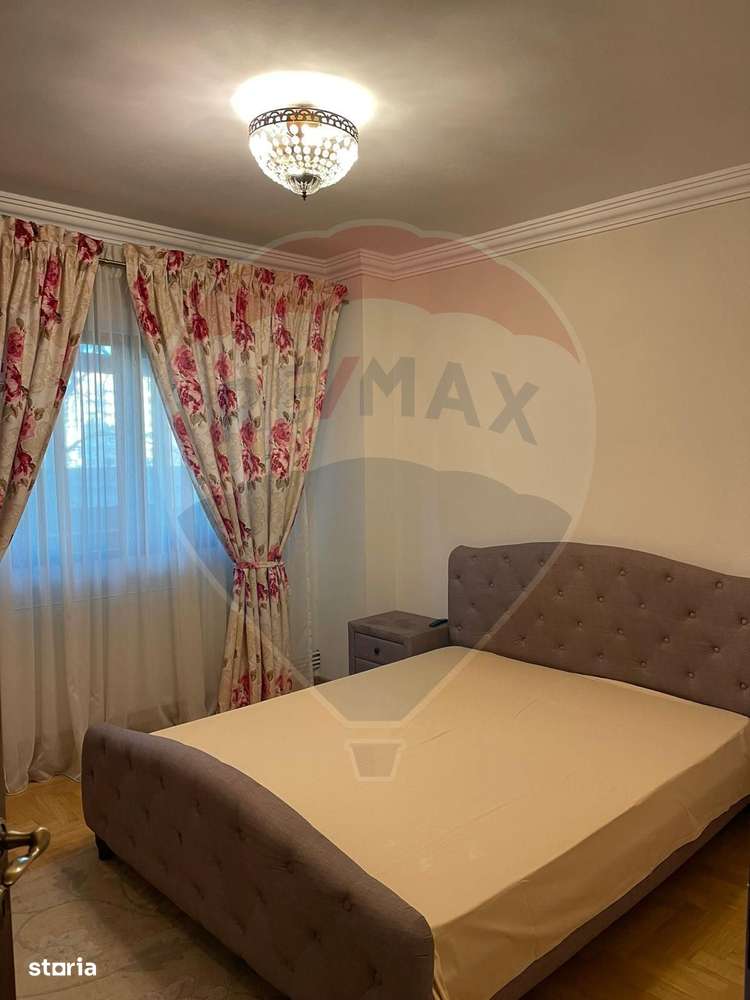Apartament cu 2 camere de închiriat în zona Central - Imagine principală: 4/6