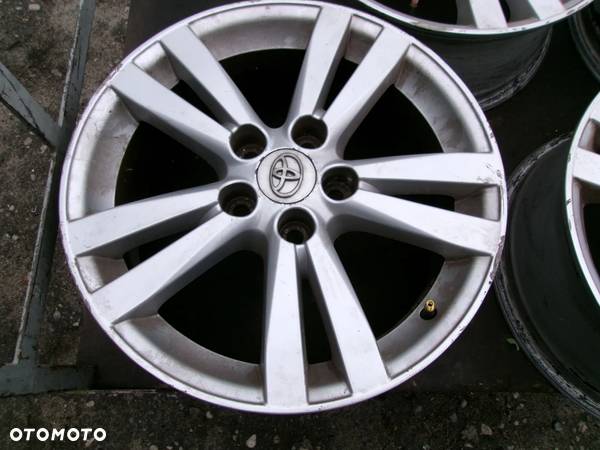 FELGI ALU 17 CALI TOYOTA AVENSIS T25 T27 AURIS  VERSO COROLLA VERSO 5X114,3 - 5