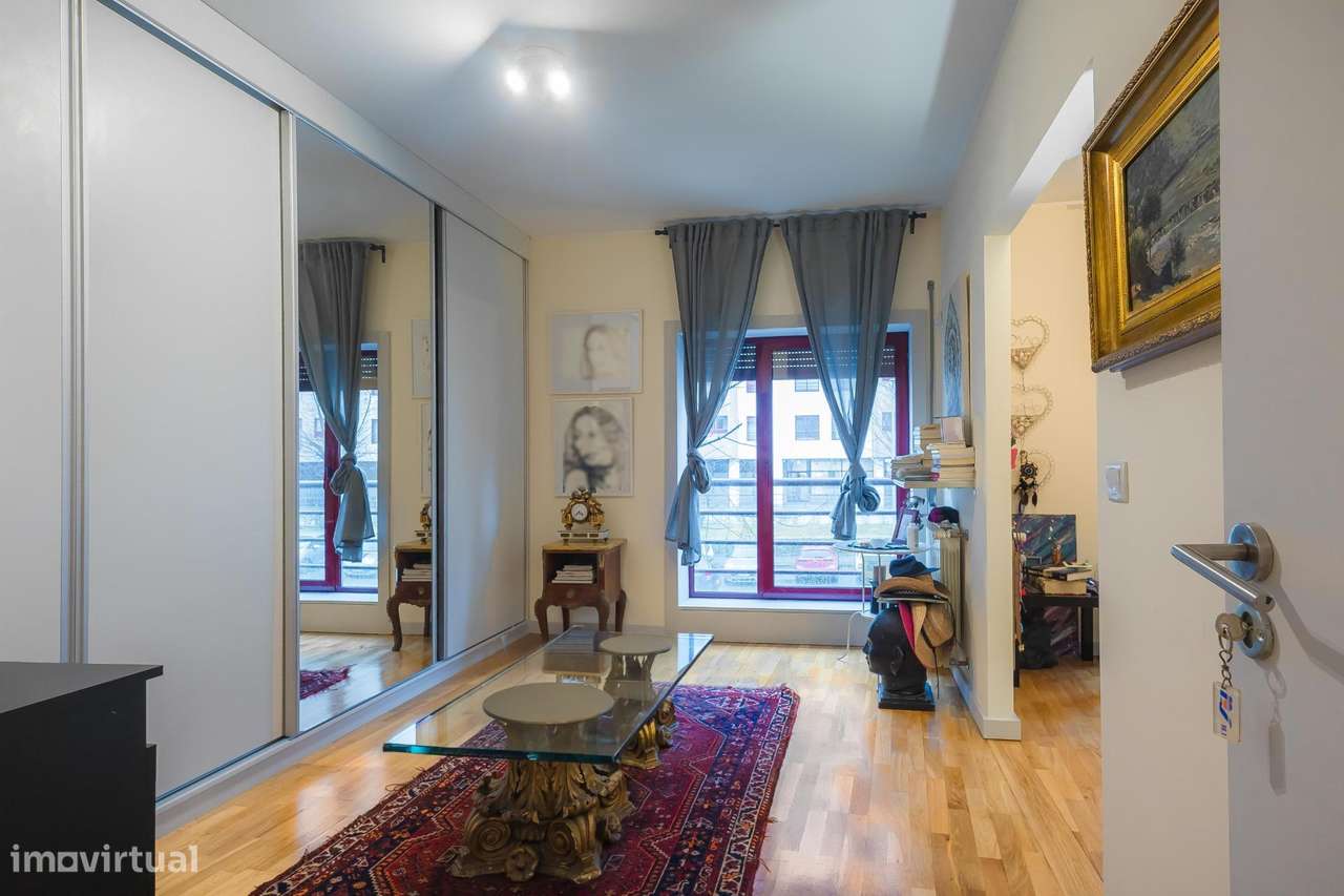 Exclusivo Duplex T5 no prestigiado “CONDOMÍNIO S. JOÃO BOSCO”-11