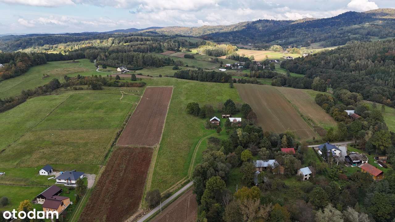 Dom z zabudowaniami blisko natury i z pięknymi widokami!-2