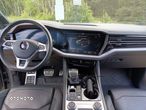 Volkswagen Touareg 3.0 V6 TDI SCR 4Mot R-Line - 11