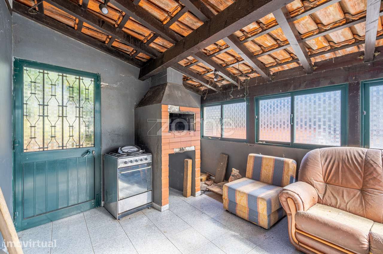 Moradia T3 Térrea-24