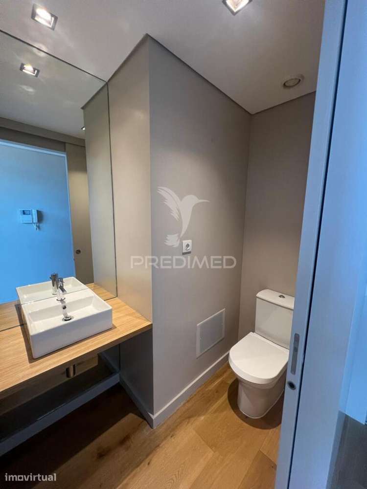 Apartamento T0 com Vistas Fantásticas - Grande imagem: 4/35