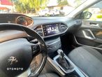 Peugeot 308 1.2 PureTech Allure S&S - 15