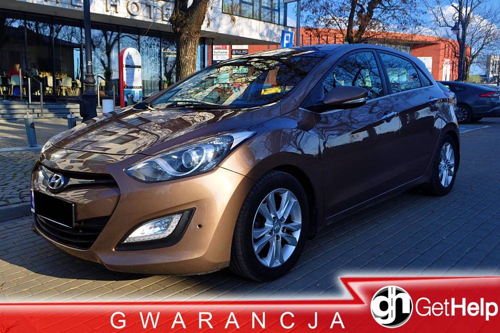 Hyundai i30 II blue 1.6 CRDi YES Gold 2012