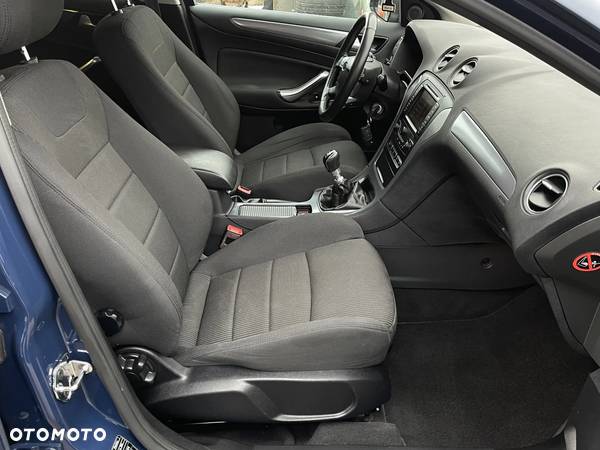 Ford Mondeo 2.0 TDCi Titanium - 22