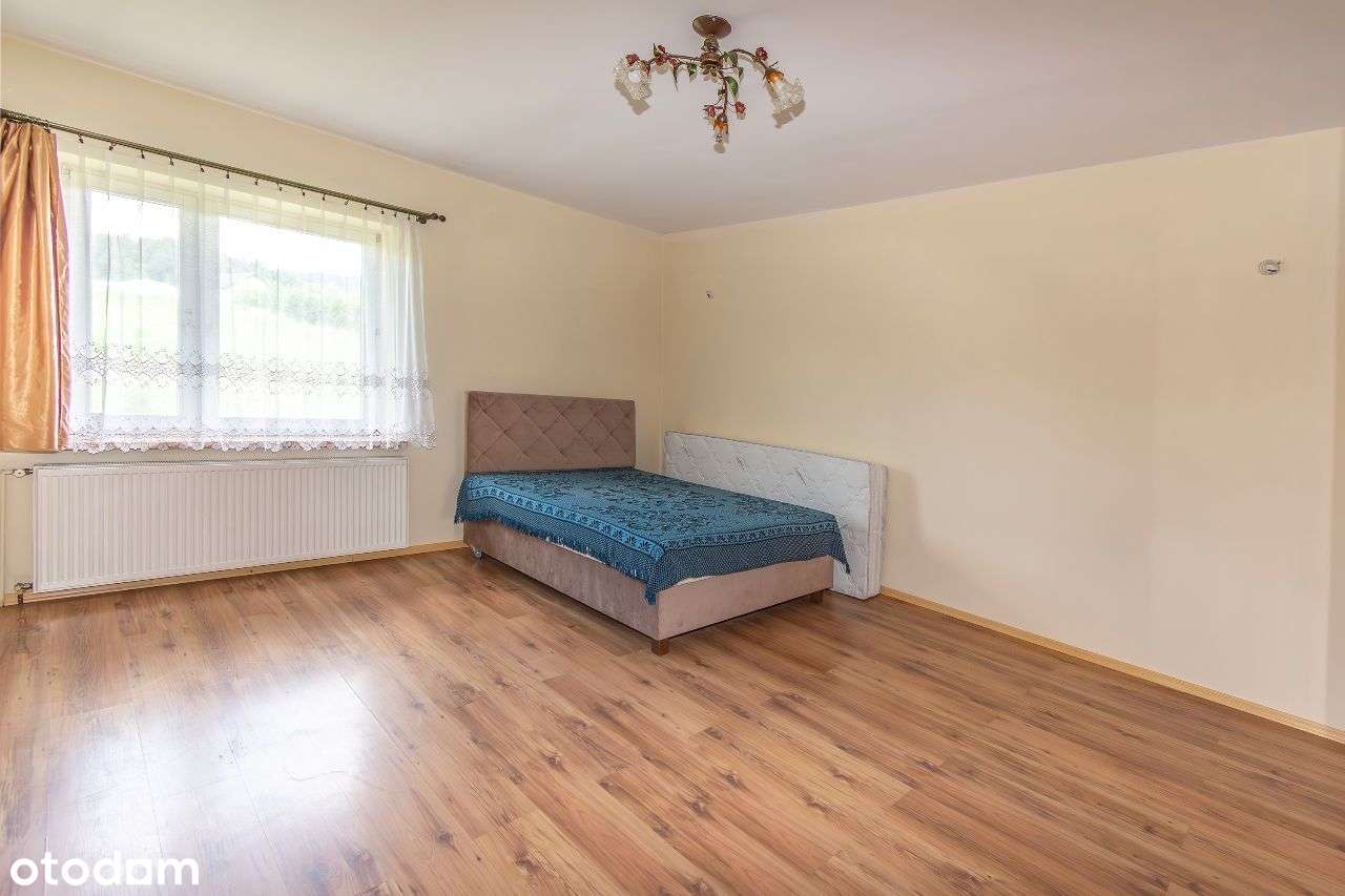 Okazała posiadłość w stolicy małopolskich sadów-7