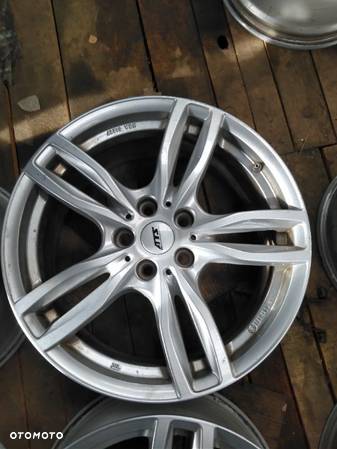 Felgi BMW F40 5x112 ET57 18 - 7