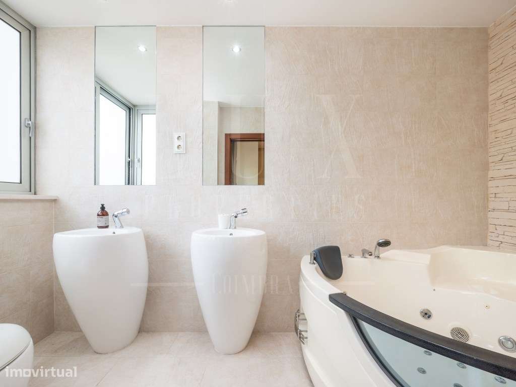 Apartamento T3 | Avenida Elísio de Moura, Coimbra-19
