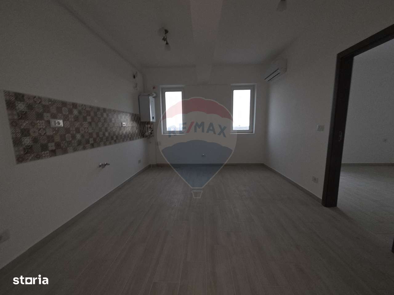 Apartament 2 camere tip studio - Imagine principală: 1/8