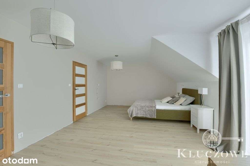 Bliźniak, narożna działka, 4 pokoje, garaż, taras.-11