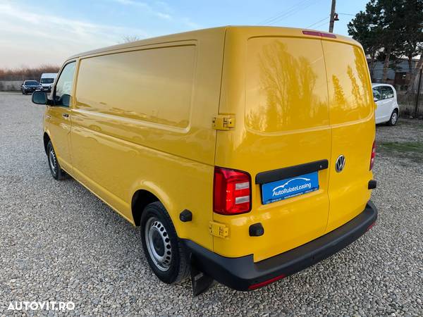 Volkswagen Transporter - 4