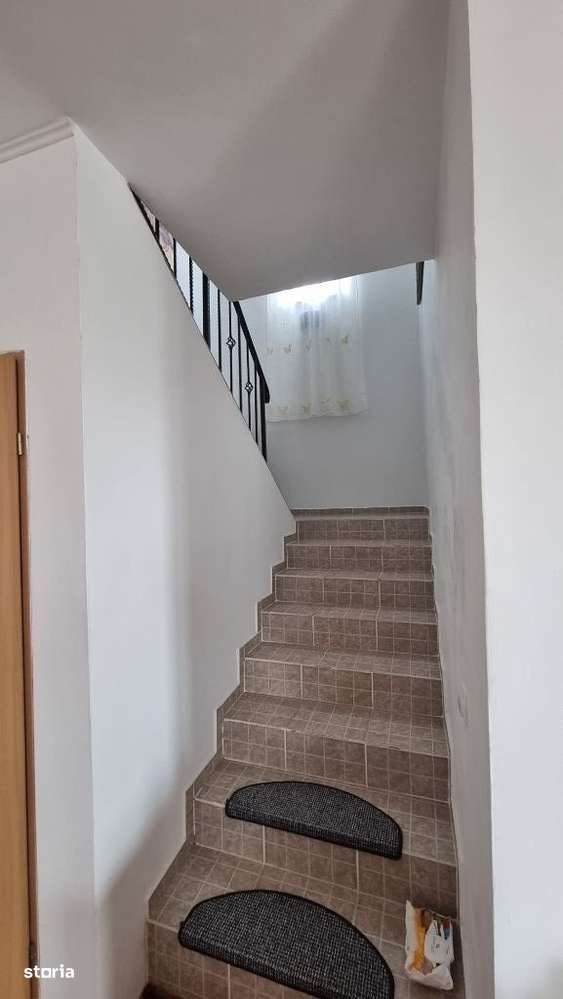 Casa de vanzare in zona Comuna Berceni / 1 Mai-15