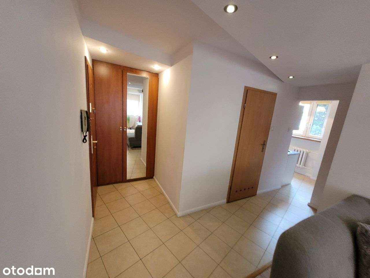 3 Pokoje Wysoki Parter Centrum Wyposażone Blok - Pełny obrazek: 4/13