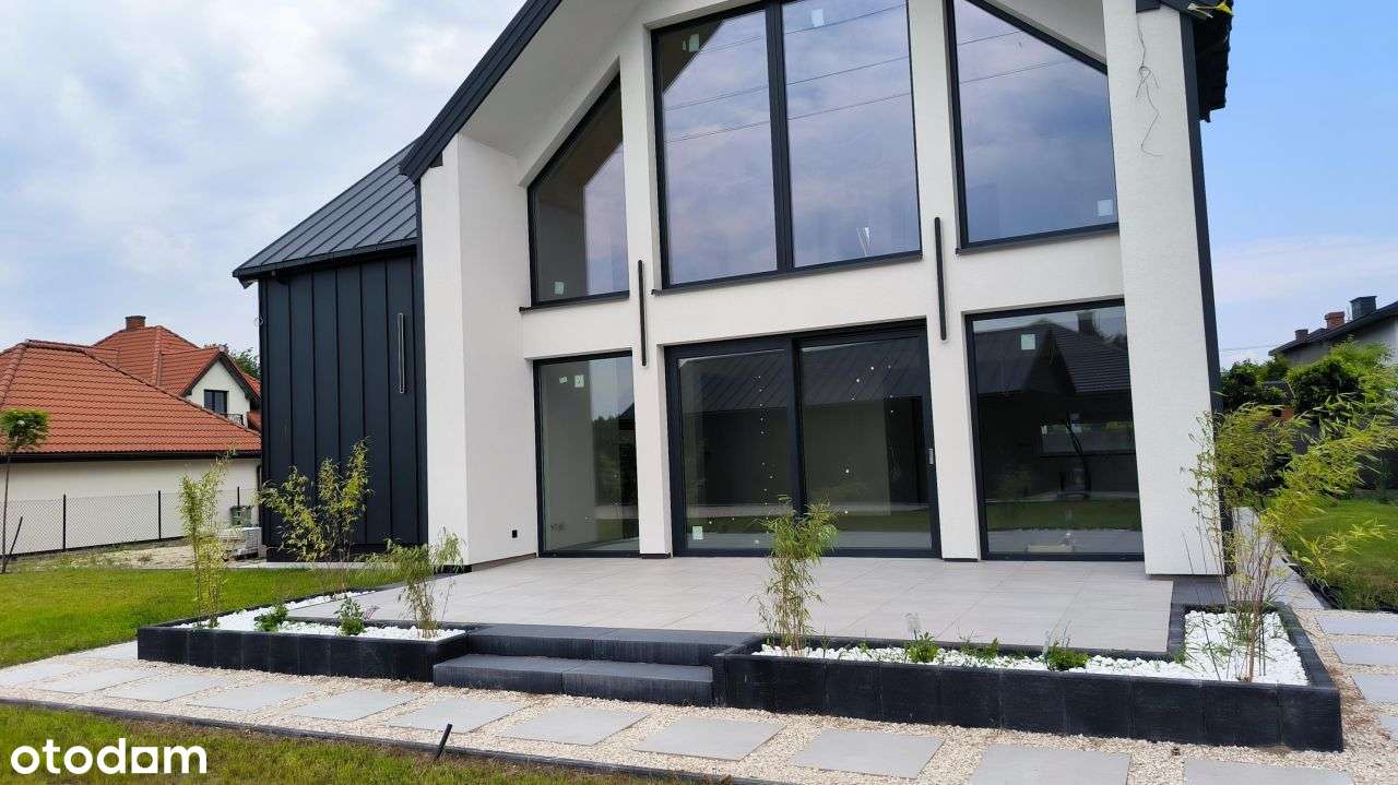 Dom ok. 200m2 z antresolą. Piękny Ogród. - Pełny obrazek: 4/7