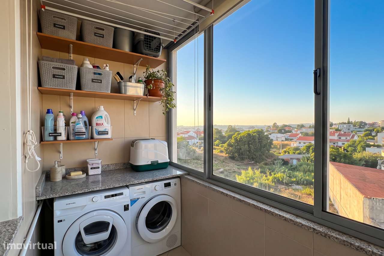 Apartamento T3 com Suíte, Elevador e Garagem em Oliveira do Bairro-4