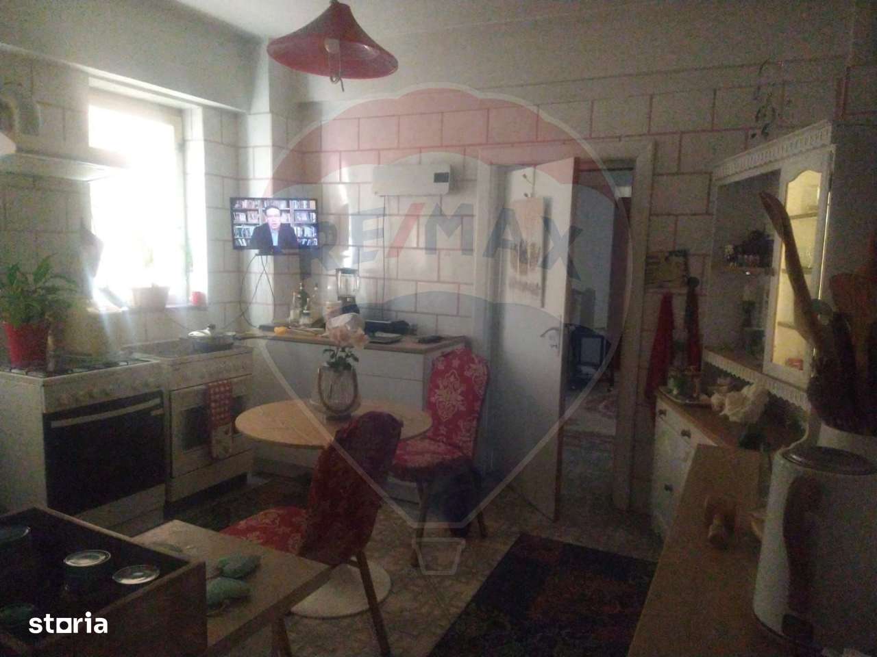 DE VANZARE Casă / Vilă cu 6 camere în Popesti-Leordeni-19