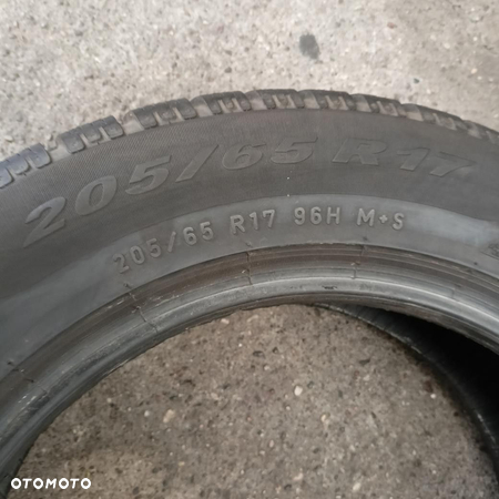 Opona 205/65/17 Pirelli Sottozero Winter 210 (E6937) - 4