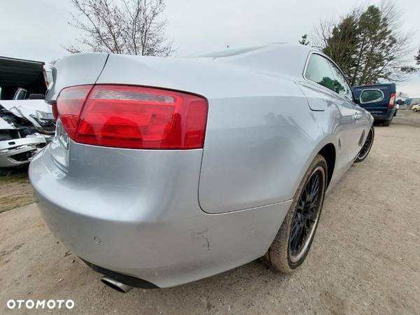 Zderzak tył PDC komplet AUDI A5 8T 3D LX7W - 5