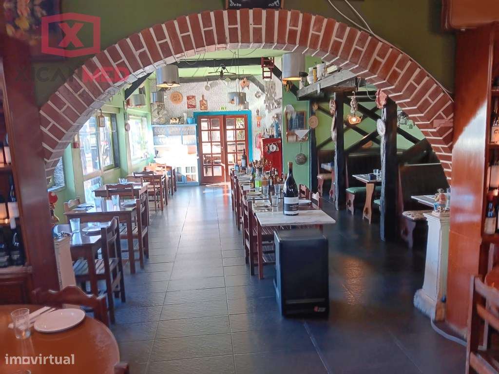 Desenvolvimento Urbano/ 
Habitação e Comercio.-26