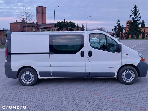 Renault Trafic - 13