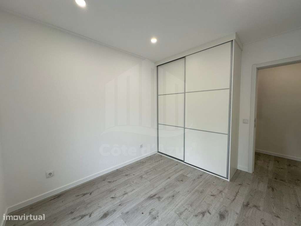 T1 Totalmente Reabilitado com Logradouro no Barreiro - Grande imagem: 4/8